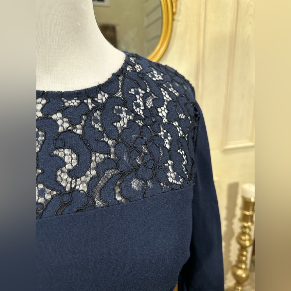 Trina Turk Indigo Navy Blue Lace Yoke Sheath Dress Size 6 NWT Style TD177522 - Picture 2 of 9